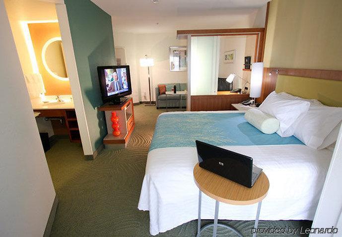 Springhill By Marriott Hotel 3*
