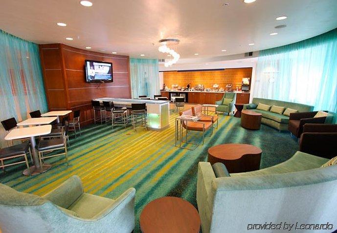 Hotel Springhill By Marriott 3*