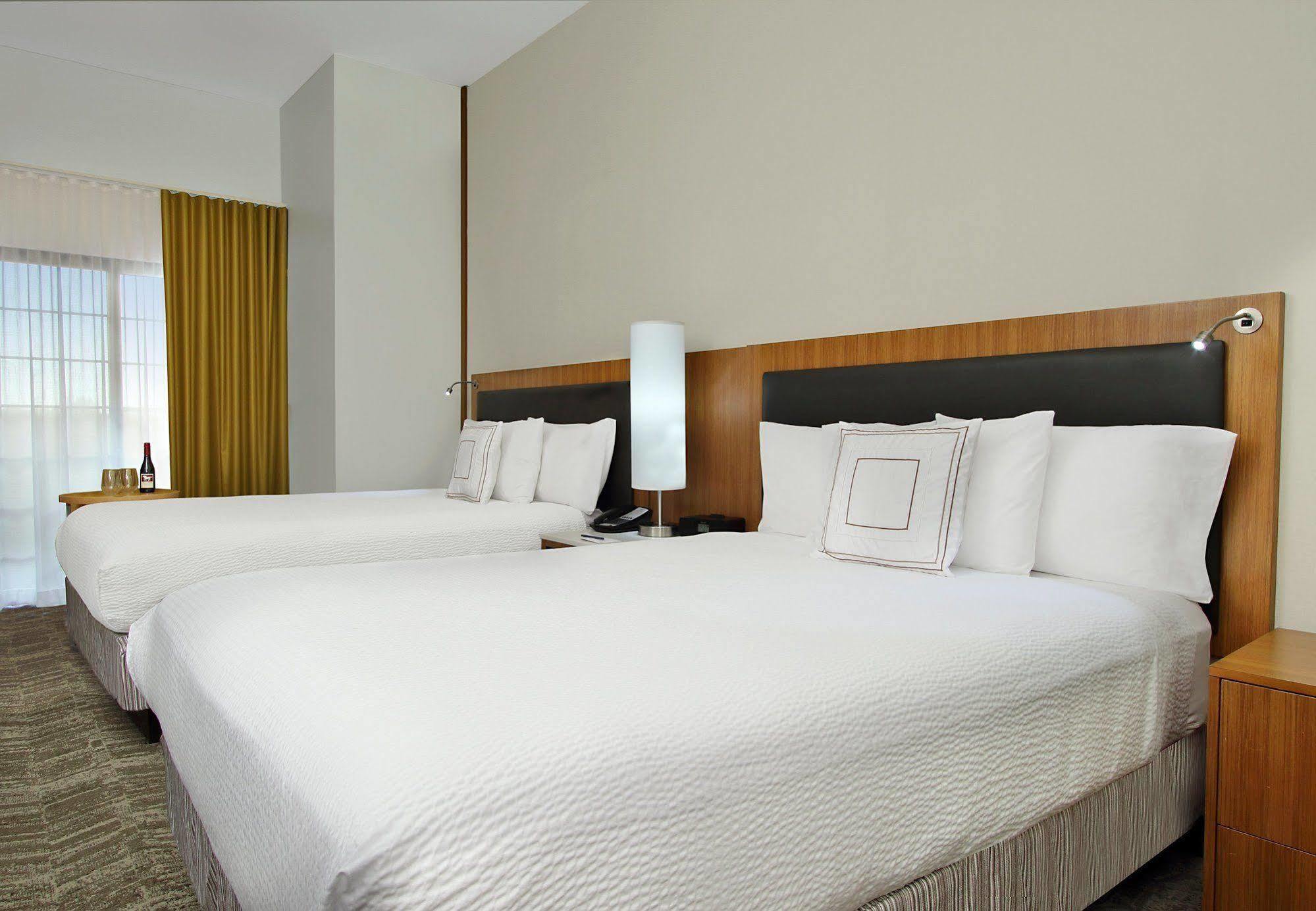 Springhill By Marriott Hotel Madera