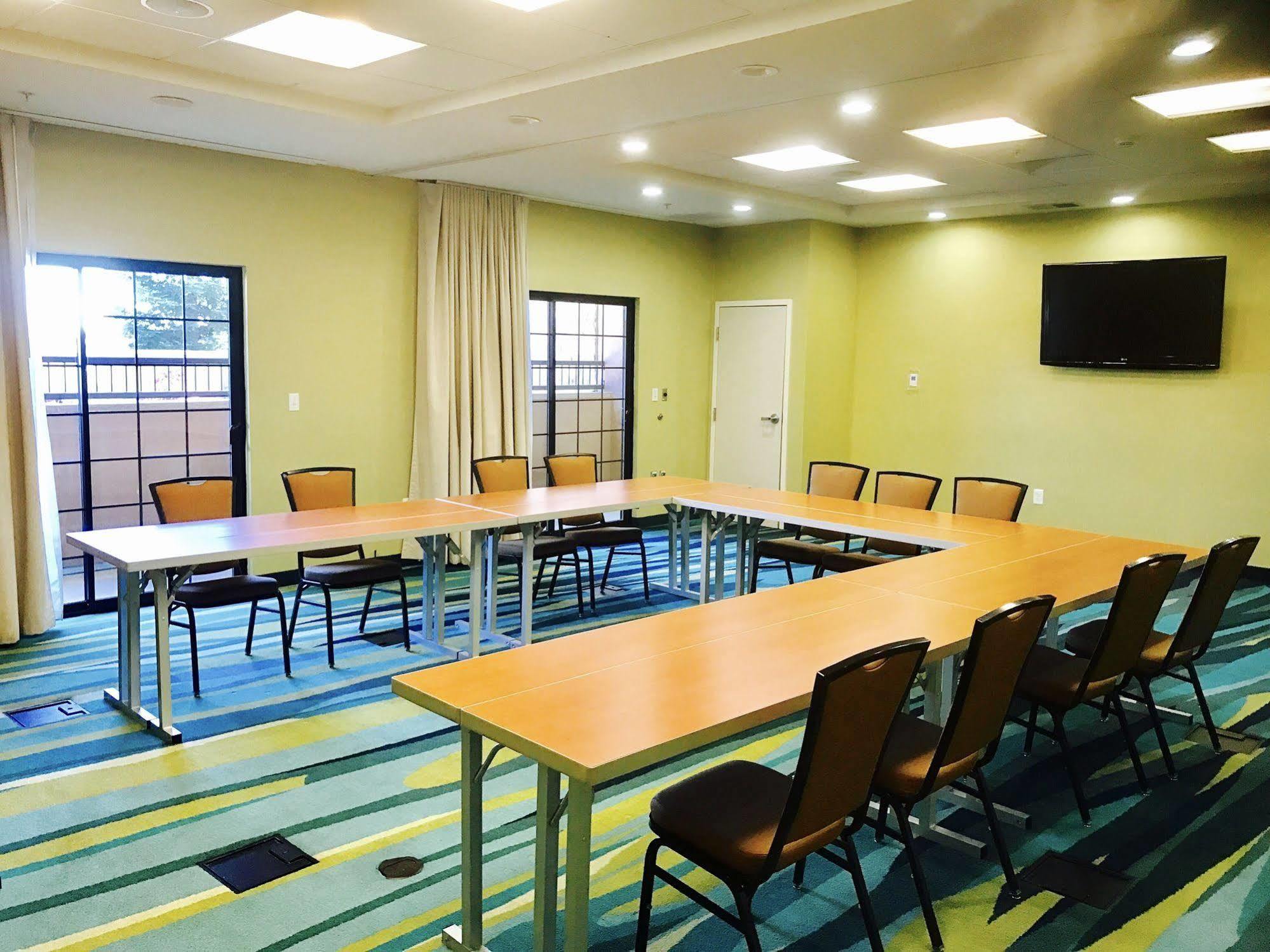 Springhill By Marriott Hotel Madera